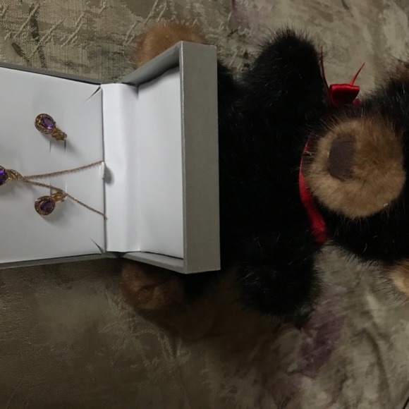 Nice necklace and earrings: - Picture 2 of 8